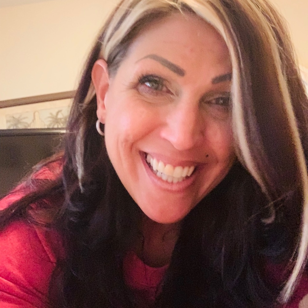 Meet your Posher, Lisa